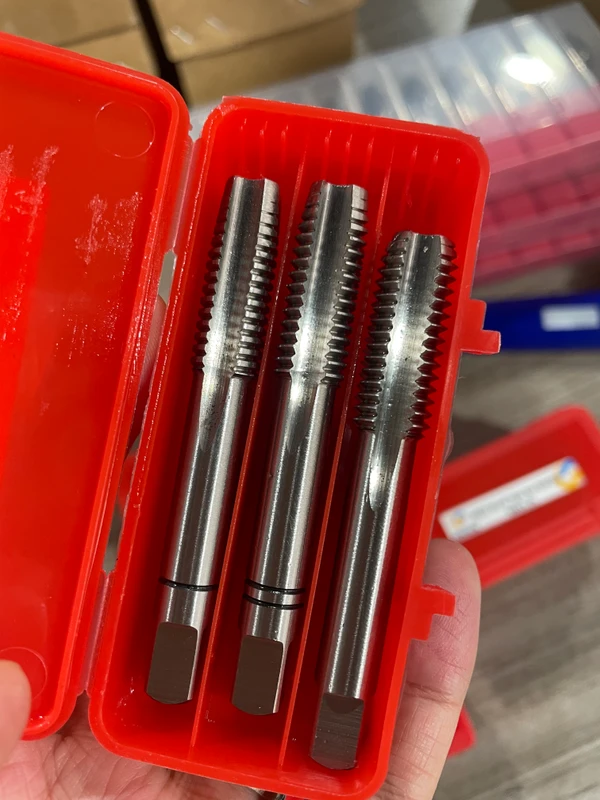 HSS6542 M35 Hand Tapping Tool Use HSS Tap Machine DIN352 Hand Tap Sets Hand Tools