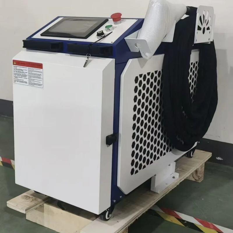 High Power Portable Laser Cleaning Machine for Metal Surface 1000w 1500w 2000w 3000w Laser Rust Remover