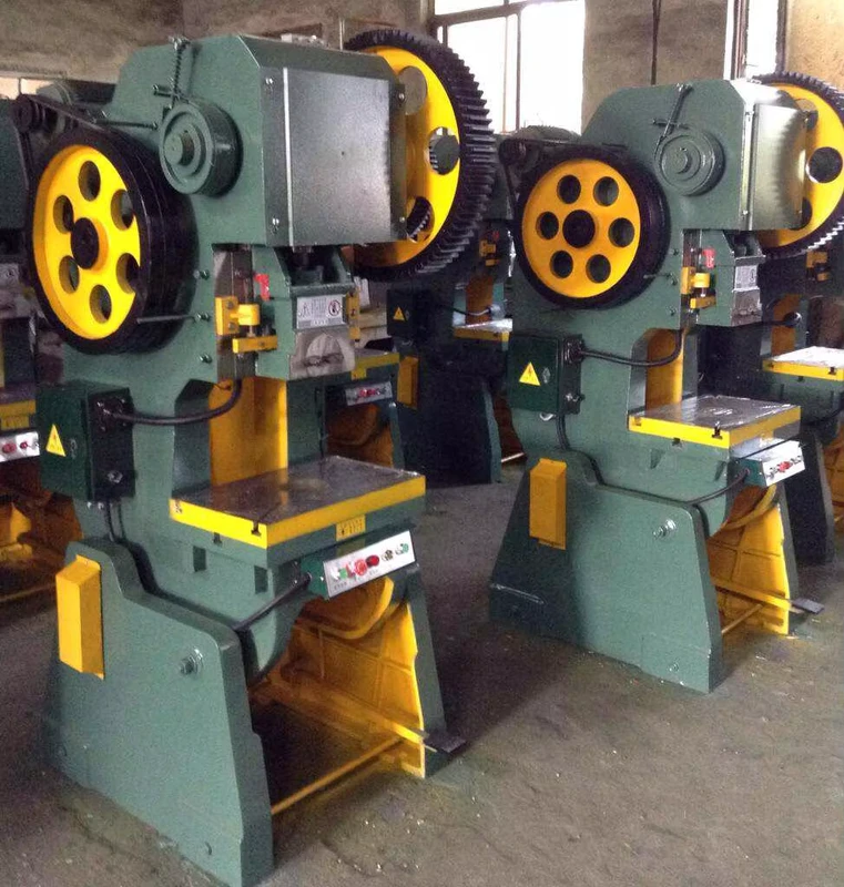 Multifunctional Punch Press Punching Stainless Steel Hydraulic Press with Three-In-One Punching Shearing and Bending Functions